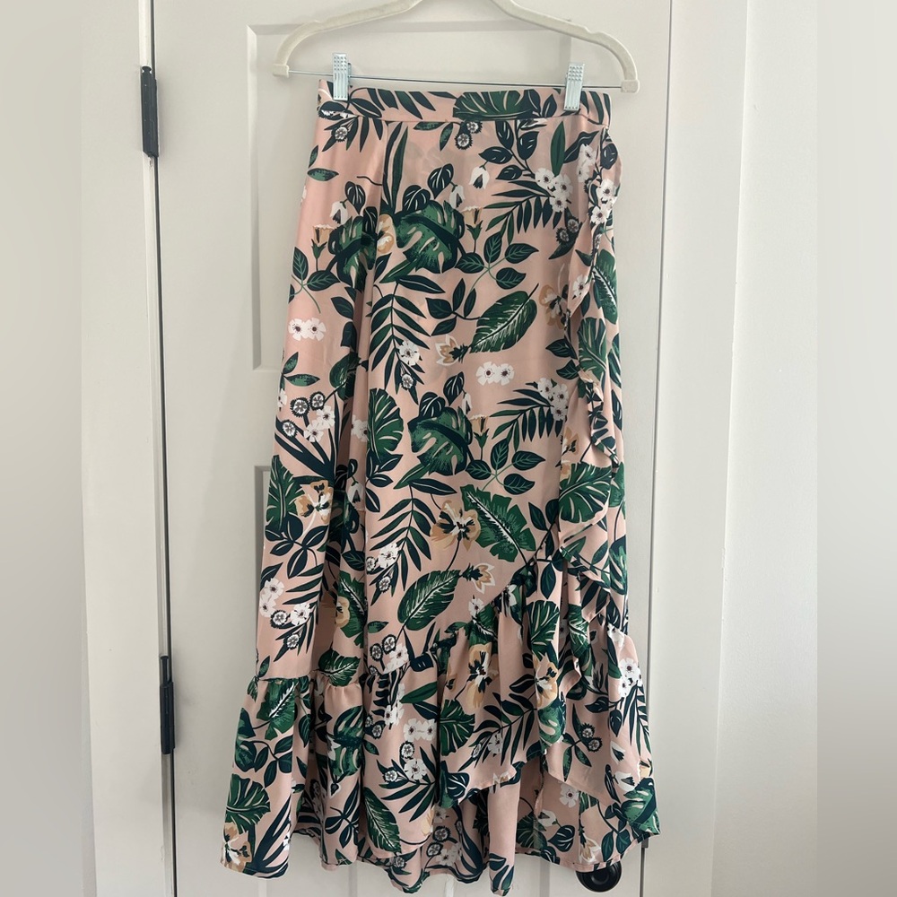 Lulus maxi skirt